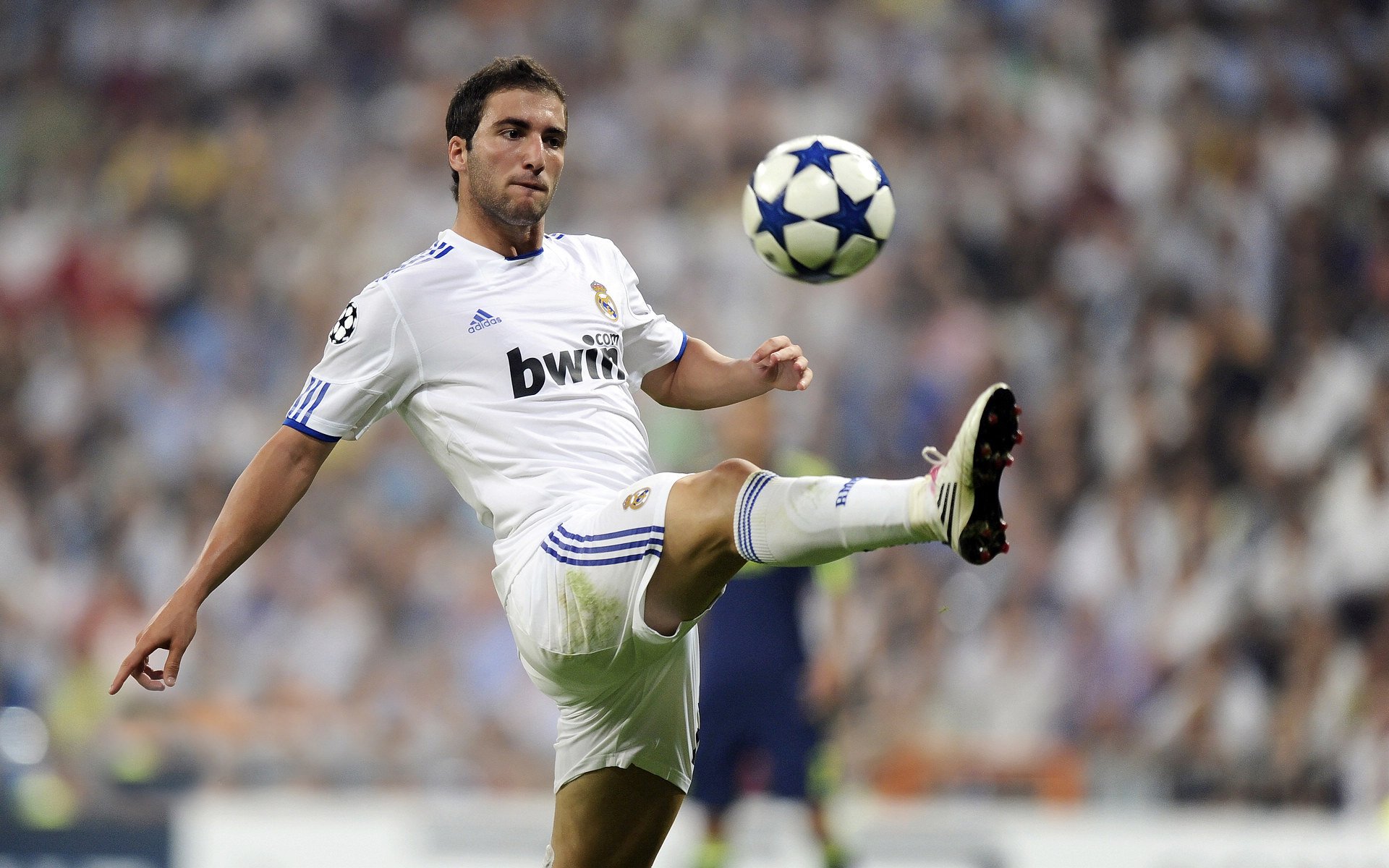 赛尔·阿尔斯塔：让南非队防守体系更具威胁，阿尔塞塔斯一世